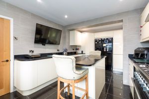 Kitchen- click for photo gallery